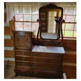 Tiger Oak Dresser With Mirror Top