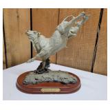 Montana Silversmiths Bull Sculpture