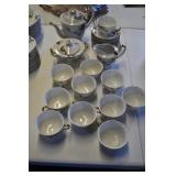 Vtg Kutani Hand Painted Pine Cone Tea Set