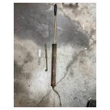 Metal Pump with Knife and Pipe Tool