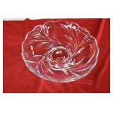 Indiana Glass Wilow/Oleander Scalloped Bowl