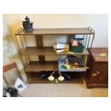 Metal Shelf Unit with Three Tiers