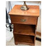 Ethan Allen Wooden Table With Drawer