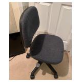 Vtg Office Chair with Fabric Seat 21ï¿½ï¿½x19ï¿½ï¿½x34ï¿½ï¿½