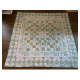 (LR)ï¿½Vtg Patchwork Quiltï¿½80ï¿½80