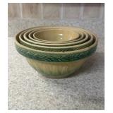 (K)ï¿½Vtg. ï¿½Hull Yellow Ware Nesting Bowlsï¿½9.5ï¿½4.5.