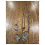 (LR)ï¿½Vtg Religious Sterling Pendants