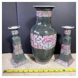 Chinoiserie Vase With Candle Holders