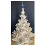 Vtg Ceramic Christmas Tree with Lights