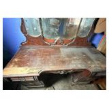 Vtg Vanity with Mirror