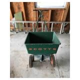 Scotts Push Lawn Seeder