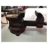 Dunlap Small Bench Vise