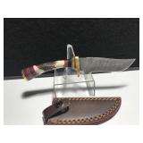Custom Damascus Steel Knife Horn Handle