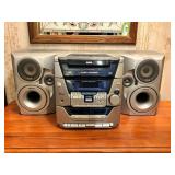 RCA 5-Disc Changer With Speakers