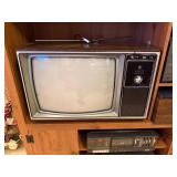 Zenith Vintage TV with Electronic Tuning