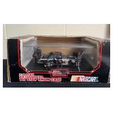 Dale Earnhardt Racing Champions 1:24 Die-Cast Set