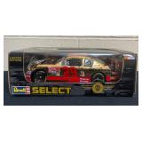 Revell Select 1:24 Scale Diecast Car 9''x4.5''x3''