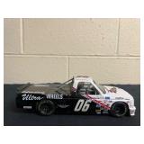 Vtg Ford F-150 Ultra Wheels Model Truck 8''x3''x2.