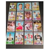 (16) 1967 Topps Baseball Cards