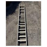 Metal Extension Ladder with Metal Fastenings