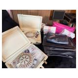 VTG Mary Kay and Vanda Promotional Kits