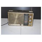 Trure Tone Solid State 15 5 Band Radio