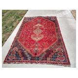 Handmade Persian Ghashghai (Shiraz) Rug