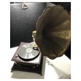 Vintage Victrola Gramophone