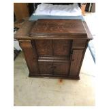 Tiger Oak Sewing Cabinet, 32x17.5x32