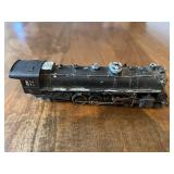 Vtg Model Train Engine and Cars 7''