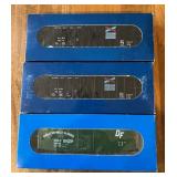 E&C Rail Freight Cars in Boxes