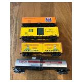 Vtg Model Train Freight Cars 5.5'-7''