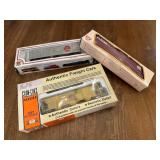 HO Scale Freight Train CarsBx 10×1.25×5.25