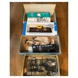 HO Scale Train Cars and Accessories