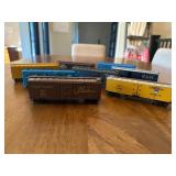 Set of 8 Box Cars5.75' long