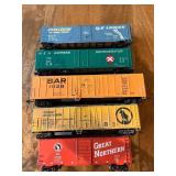 5 Vtg Model Train Boxcars 5.5''-8''