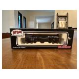 Atlas HO ScaleBx 10.75×1.75×3.5