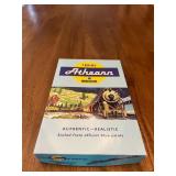 Athearn HO Scale Train Set 9''