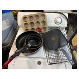Bakeware and Cookware Set