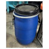 Blue 21' Plastic Barrel with Lid and Metal Clasp