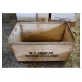 Vtg W.T. Grant Co Canvas Storage