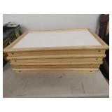 4 Winsome Dinner Trays