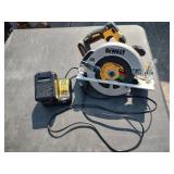 Dewalt XR 7 1/4" / 20V Circular Saw