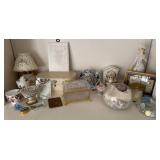 Decorative Collectibles