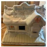 Sugar Town Train Station Figurine