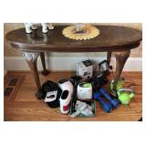 Wood Console Table With Detailed Legs