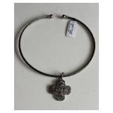 Kindred 16-Inch Collar Necklace with Cross Pendant