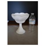 Vtg Milk Glass Compote Colony Harvest Grape