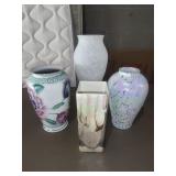4 Decorative Vases