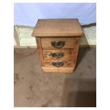 Maple 3 Drawer Glove Box